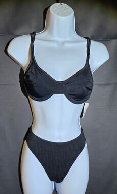 GINA BENOTTI SWIMWEAR / SIZE M / NWOT - (BUY 1 GET 1  1/2 OFF)